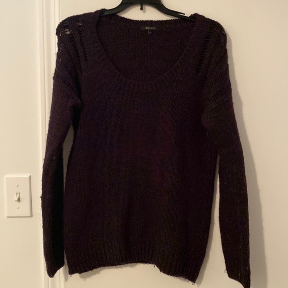 RW&co purple sweater with shoulder detail - Picture 1 of 3